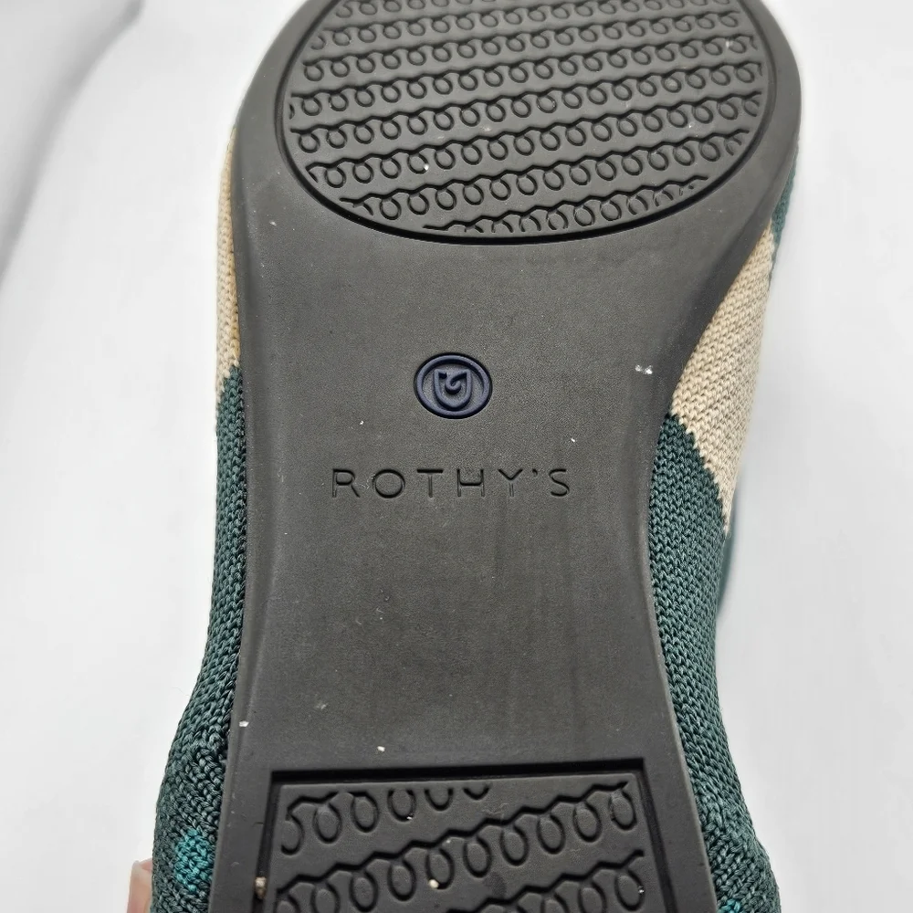 Rothy's The Point pointed toe flats in Moroccan Green pattern size 8